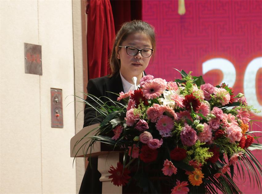 集团执行总裁、江苏乐鱼web版登录入口乐鱼web版登录入口总经理石伟伟同志宣读人事任免决定