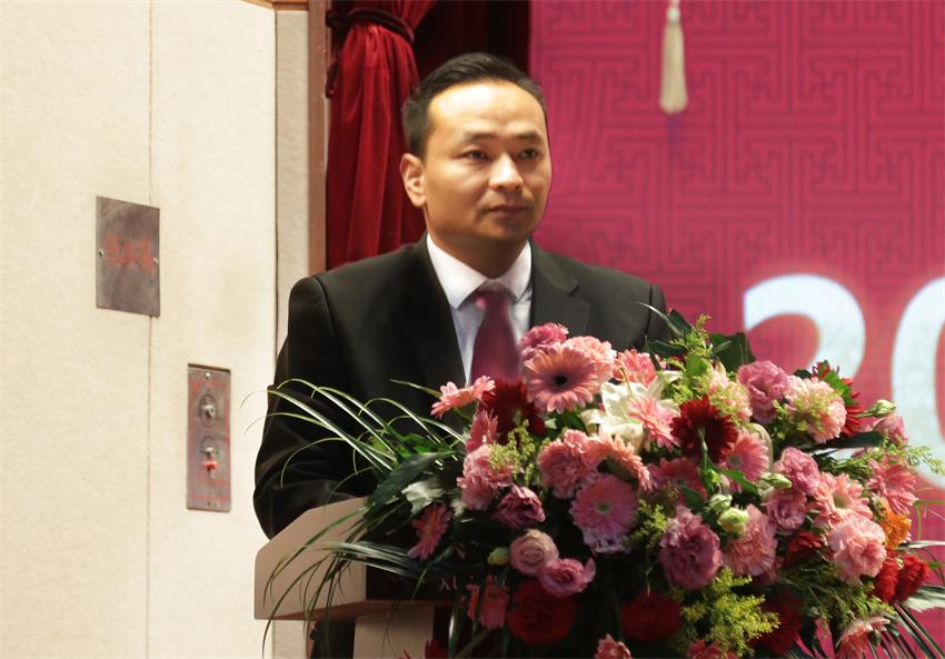 集团副总、纪委副书记张成彪同志作乐鱼web版登录入口“关于2018年违纪违规及重大事故责任单位的通报及处理决定”
